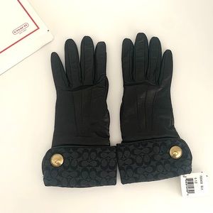 Authentic Coach Gloves